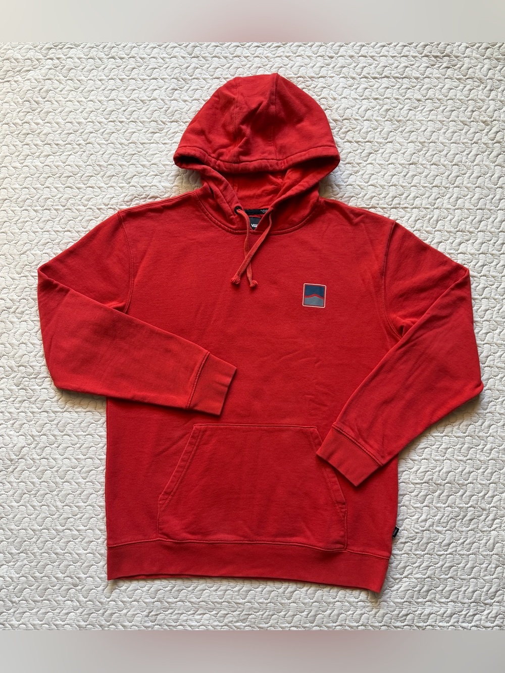 Vans Off The Wall Men’s Large Red Orange Pullover Hoodie Mountain Graphic
